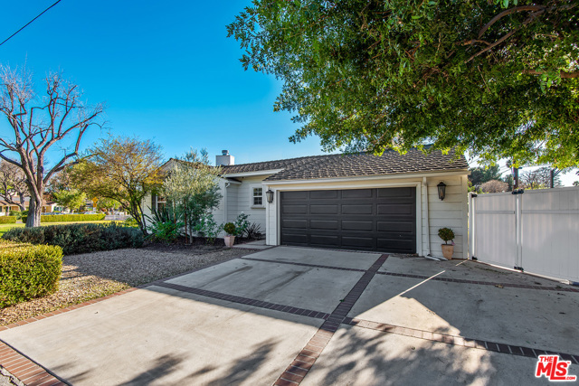 3 Bed Home for Sale in Van Nuys, California