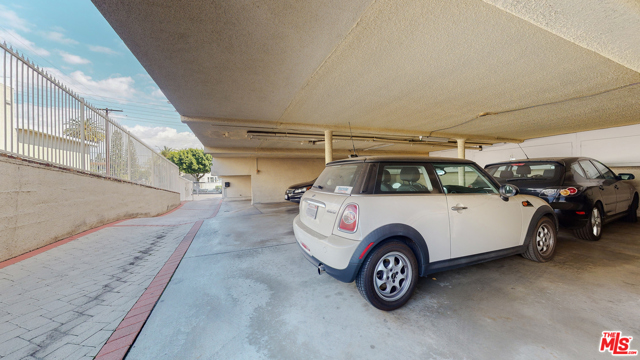 2 Bed Home for Sale in Los Angeles, California