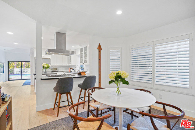 4 Bed Home for Sale in Encino, California