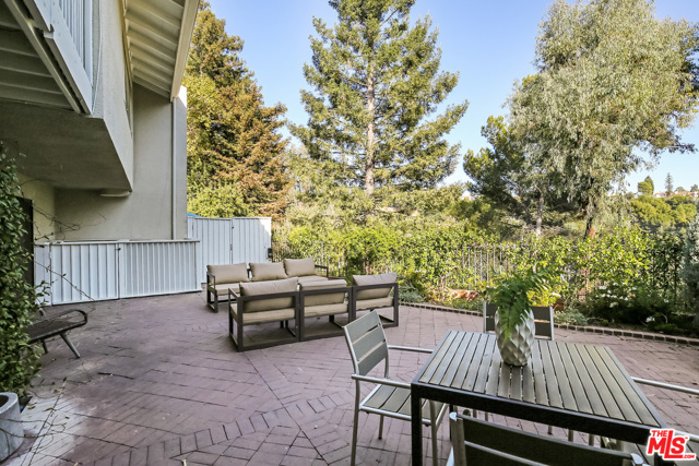 4 Bed Home for Sale in Los Angeles, California