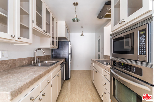1 Bed Home for Sale in West Hollywood, California