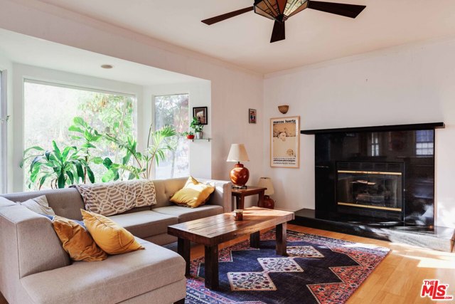  Income Home for Sale in Los Angeles, California