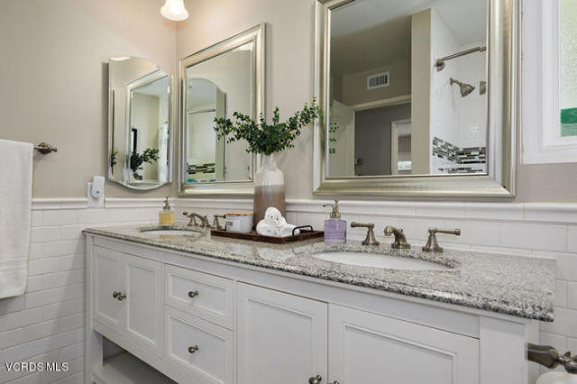 5 Bed Home for Sale in Newbury Park, California
