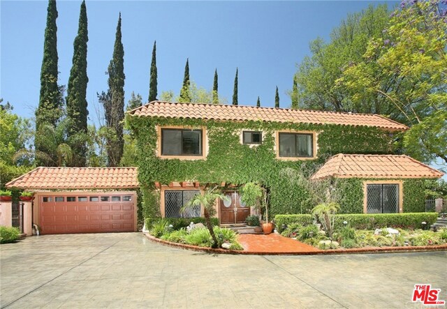 Photo of 20360 WELLS Drive, Woodland Hills, CA 91364