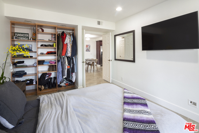 2 Bed Home for Sale in Playa del Rey, California