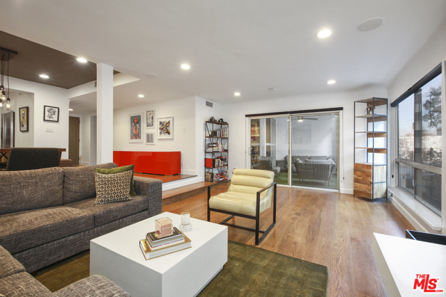 2 Bed Home for Sale in Encino, California