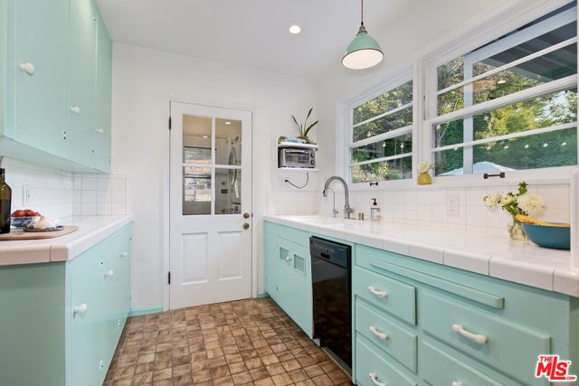 2 Bed Home for Sale in Los Angeles, California