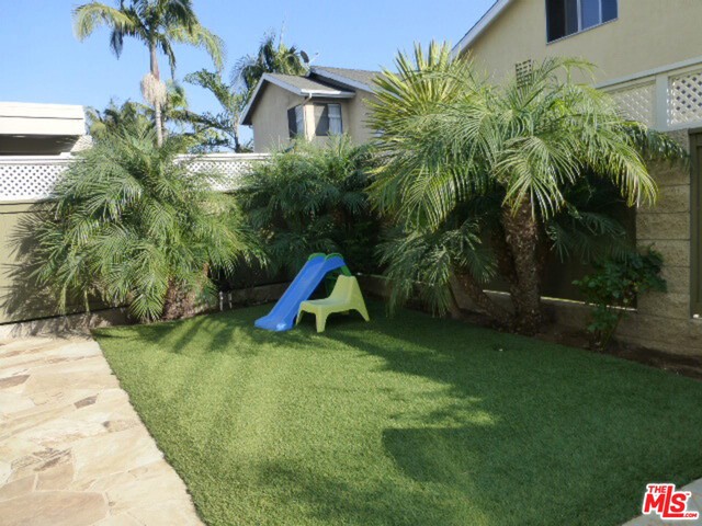 548 21ST Street, Hermosa Beach, California 90254, 5 Bedrooms Bedrooms, ,4 BathroomsBathrooms,Residential,Sold,21ST,18407334