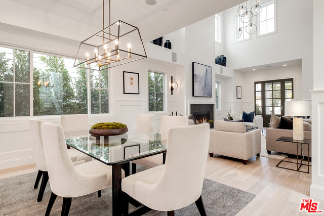 1813 OAK Avenue, Manhattan Beach, California 90266, 5 Bedrooms Bedrooms, ,4 BathroomsBathrooms,Residential,Sold,OAK,19433822