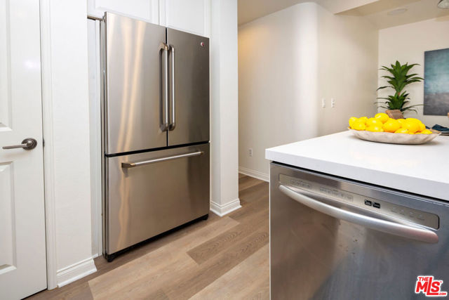2 Bed Home for Sale in Playa Vista, California