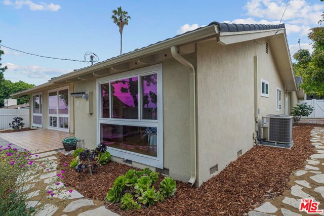 26431 DUNWOOD Road, Rolling Hills Estates, California 90274, 4 Bedrooms Bedrooms, ,2 BathroomsBathrooms,Residential,Sold,DUNWOOD,20588554