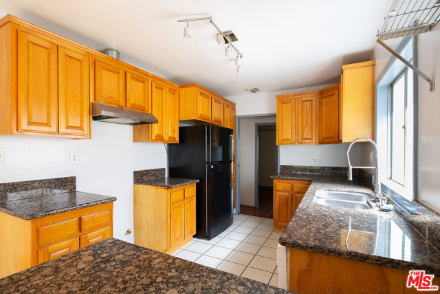 3 Bed Home for Sale in Los Angeles, California