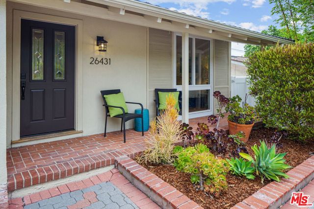 26431 DUNWOOD Road, Rolling Hills Estates, California 90274, 4 Bedrooms Bedrooms, ,2 BathroomsBathrooms,Residential,Sold,DUNWOOD,20588554