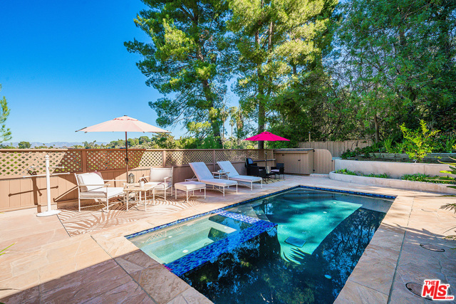 3 Bed Home for Sale in Sherman Oaks, California