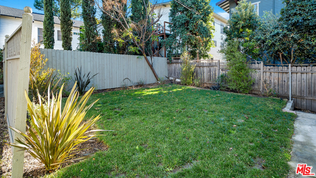 2 Bed Home for Sale in Los Angeles, California