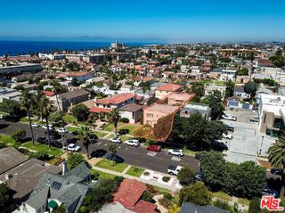 227 AVENUE F, Redondo Beach, California 90277, ,Residential Income,Sold,AVENUE F,19460230