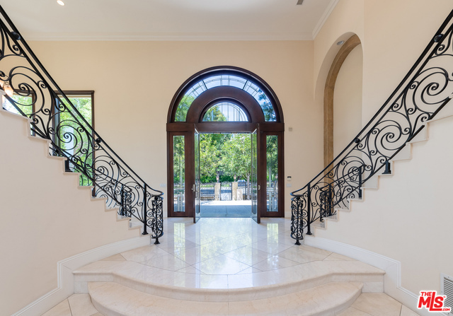 2129 Queensborough Lane, Los Angeles, CA, 90077 2129 Queensborough Lane