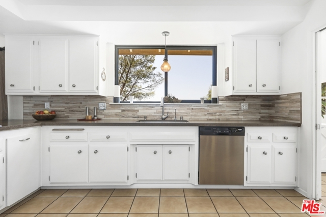 3 Bed Home for Sale in , California