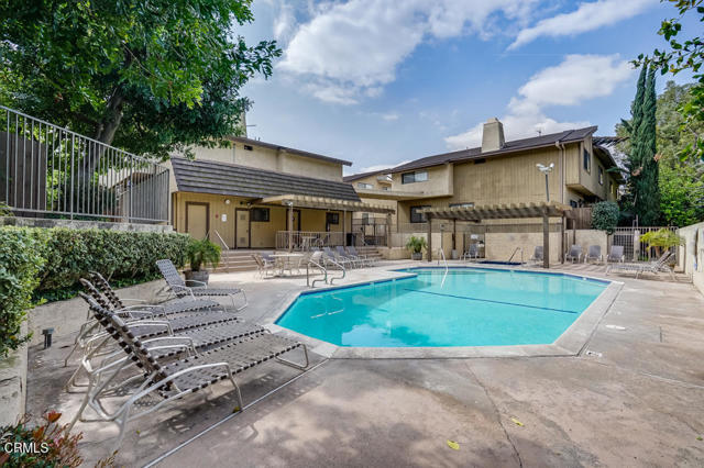 3 Bed Home for Sale in Van Nuys, California