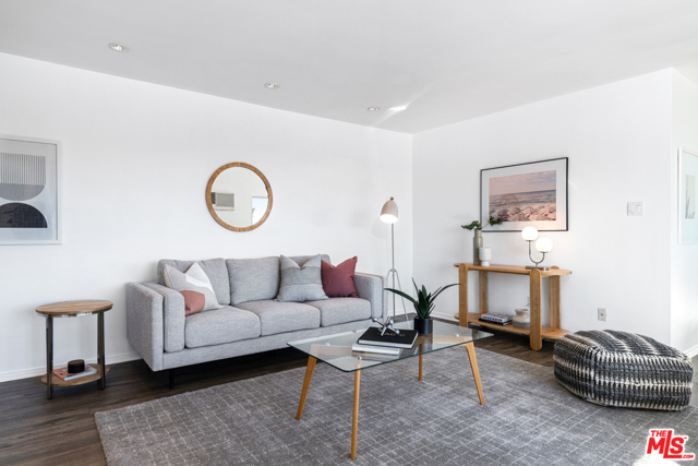 1 Bed Home for Sale in West Hollywood, California