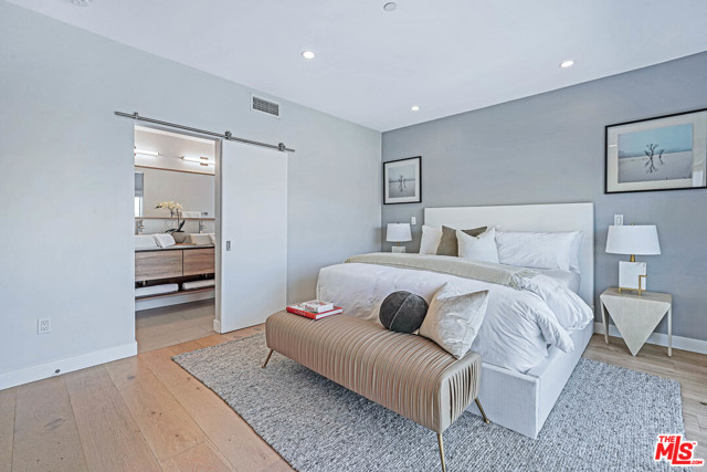 3 Bed Home for Sale in Los Angeles, California