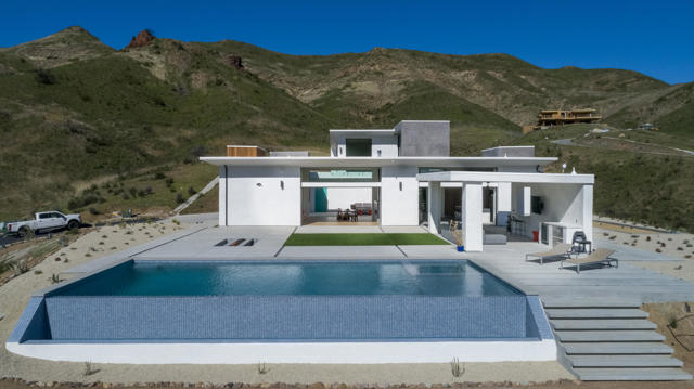 Photo of 31625 Lobo Canyon Road, Agoura Hills, CA 91301