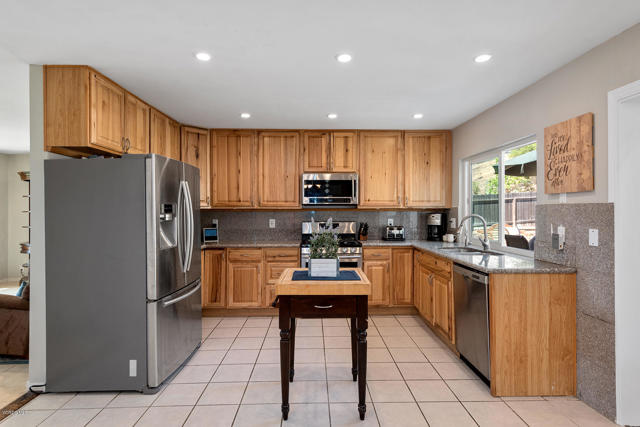 4 Bed Home for Sale in Thousand Oaks, California