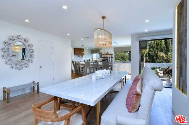 4 Bed Home for Sale in Sherman Oaks, California