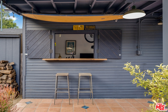 2 Bed Home for Sale in Culver City, California