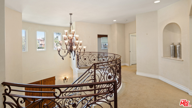 1617 CHESTNUT Avenue, Manhattan Beach, California 90266, 5 Bedrooms Bedrooms, ,4 BathroomsBathrooms,Residential,Sold,CHESTNUT,19510770