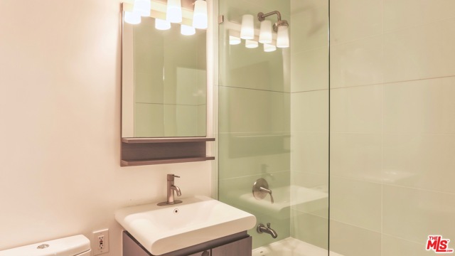 4 Bed Home for Sale in Venice, California
