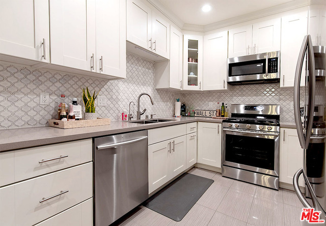 2 Bed Home for Sale in Los Angeles, California