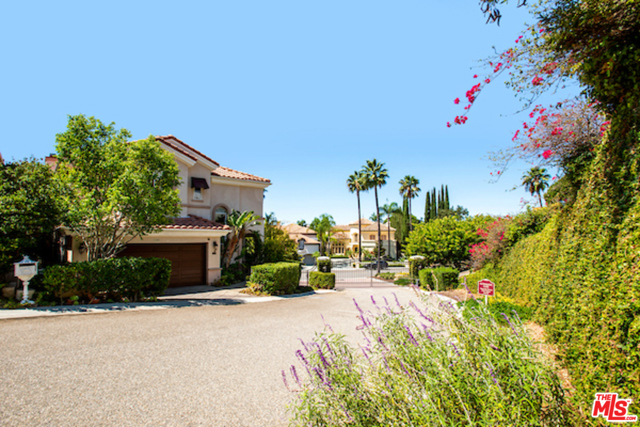 4 Bed Home for Sale in Pacific Palisades, California