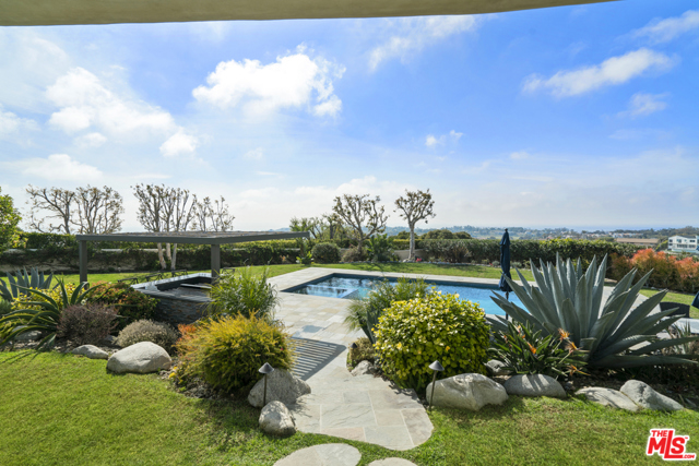 4 Bed Home for Sale in Malibu, California