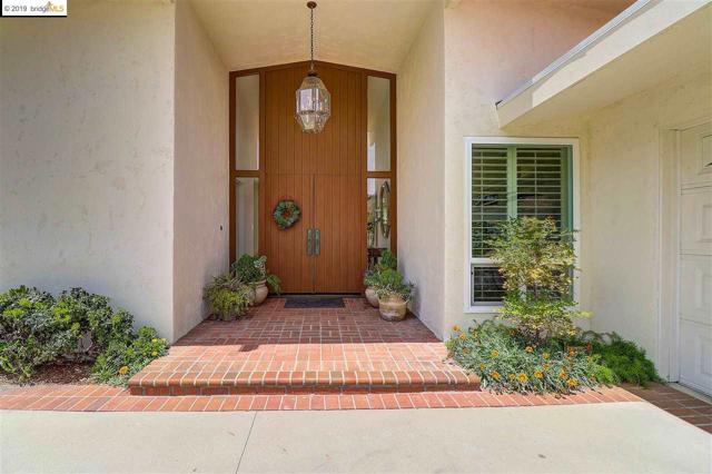 5465 Middlecrest Rd, Rancho Palos Verdes, California 90275, 4 Bedrooms Bedrooms, ,3 BathroomsBathrooms,Residential,Sold,Middlecrest Rd,40865409