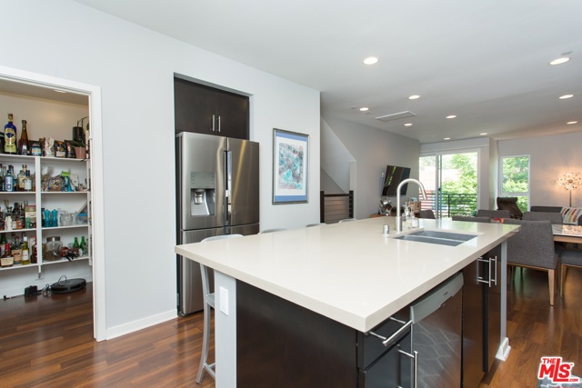 3 Bed Home for Sale in Los Angeles, California
