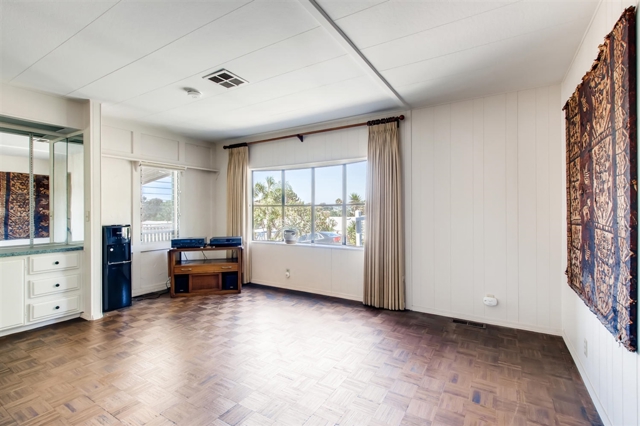 2130 Sunset Drive