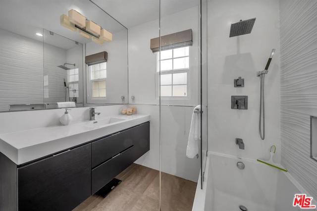 3 Bed Home for Sale in Culver City, California