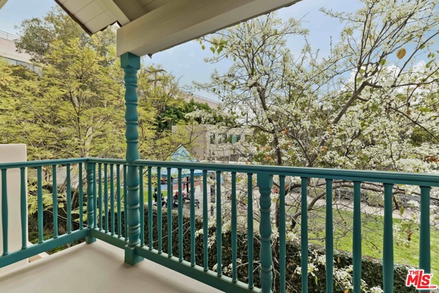 3 Bed Home for Sale in Beverly Hills, California