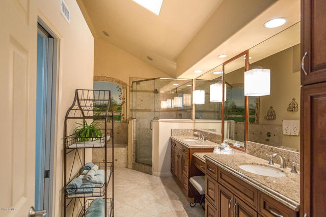 4 Bed Home for Sale in Thousand Oaks, California
