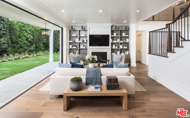 6 Bed Home for Sale in Pacific Palisades, California