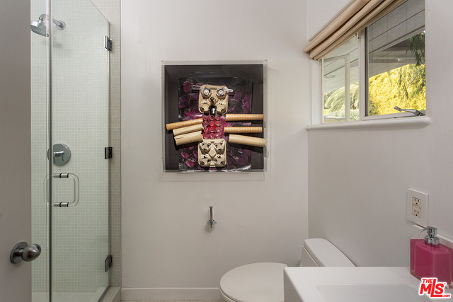 4 Bed Home for Sale in Los Angeles, California