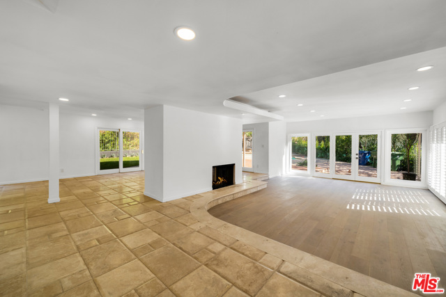 4 Bed Home for Sale in Beverly Hills, California
