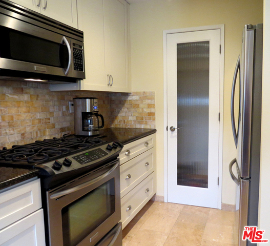 108 IRENA Avenue, Redondo Beach, California 90277, 2 Bedrooms Bedrooms, ,3 BathroomsBathrooms,Residential,Sold,IRENA,18322334