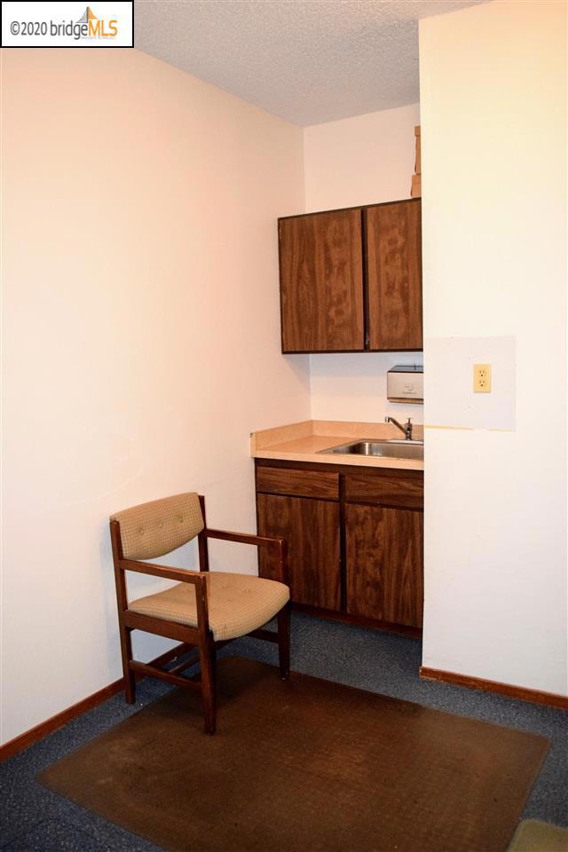 Gladstone Drive #4, ,Commercial Rent,For Sale,Gladstone Drive #4,40918305