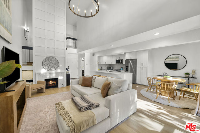 feature listing property photo