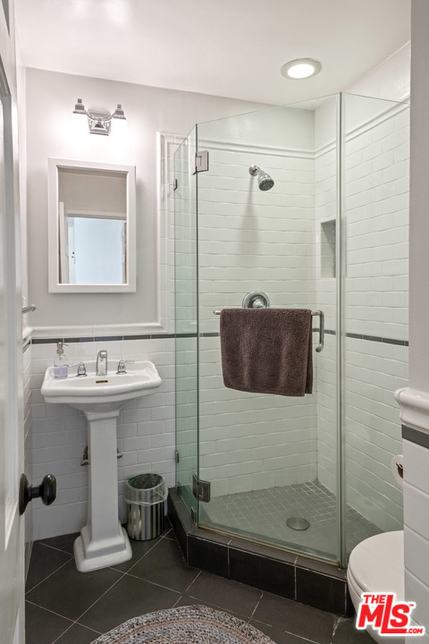 3 Bed Home for Sale in Los Angeles, California
