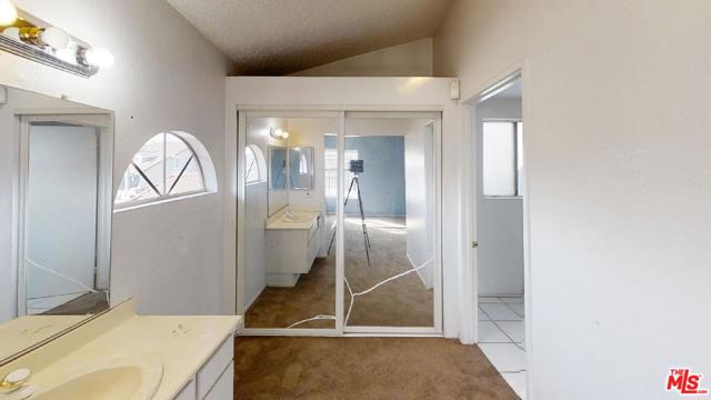 3 Bed Home for Sale in Compton, California