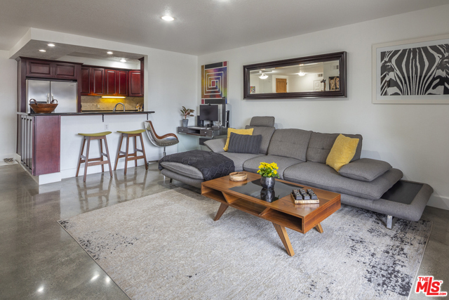 2 Bed Home for Sale in Playa del Rey, California