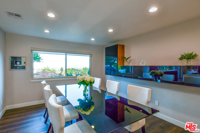 26910 Lunada Circle Drive, Rancho Palos Verdes, California 90275, 4 Bedrooms Bedrooms, ,2 BathroomsBathrooms,Residential,Sold,Lunada Circle,21713154